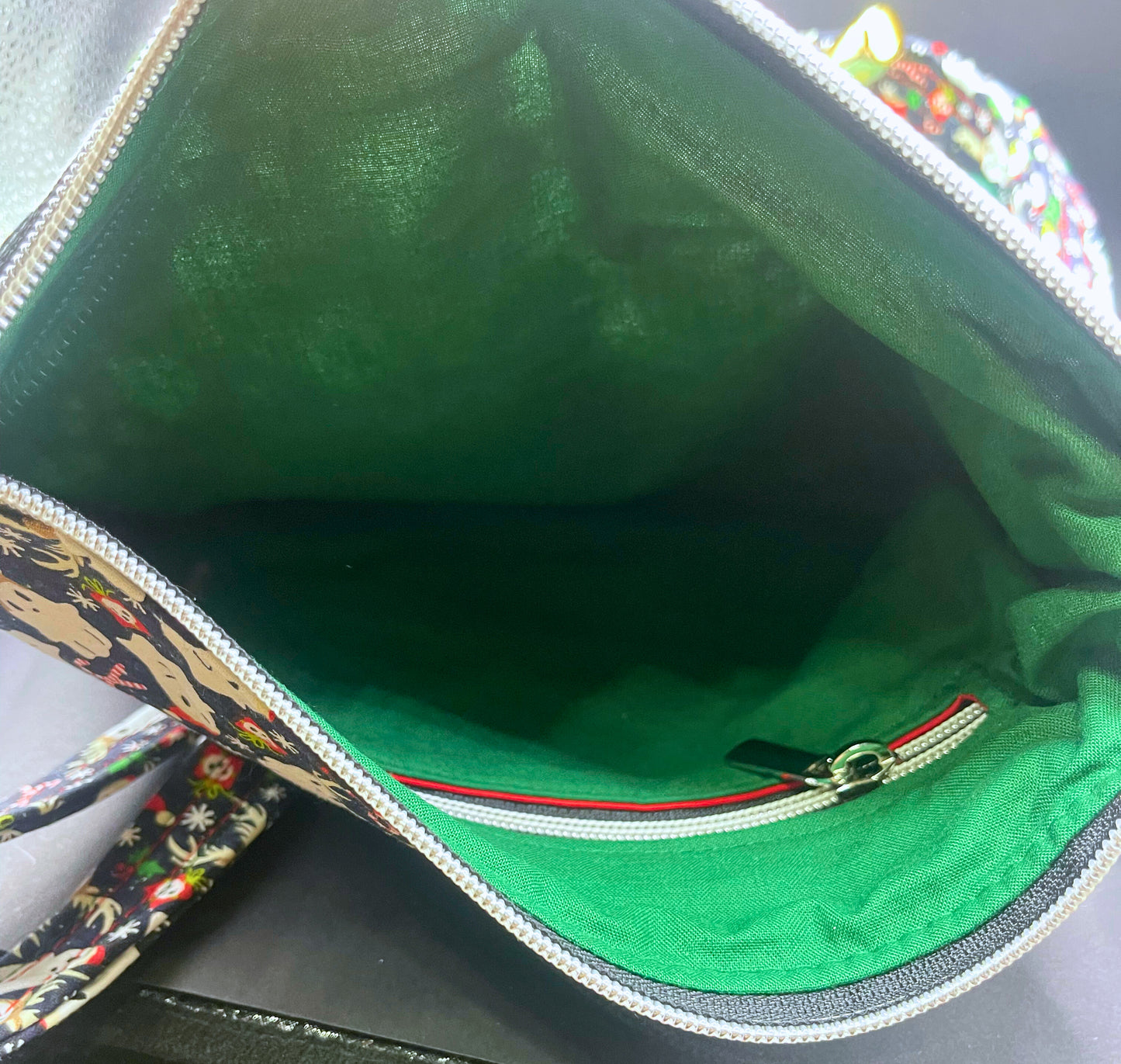 Alyssa Crossbody- The Ghost of Christmas Handbags