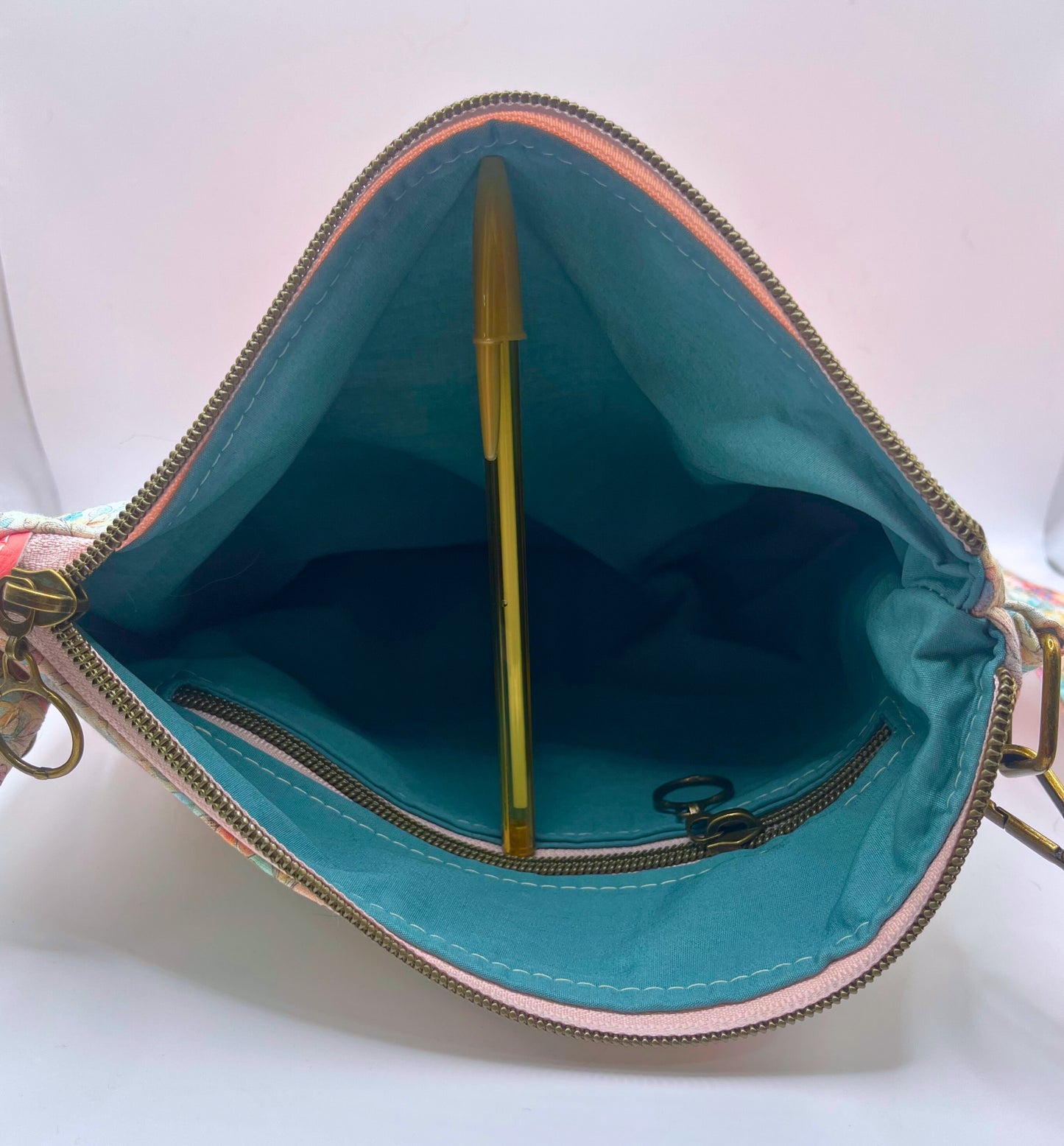 Alyssa Crossbody-Pink Petals