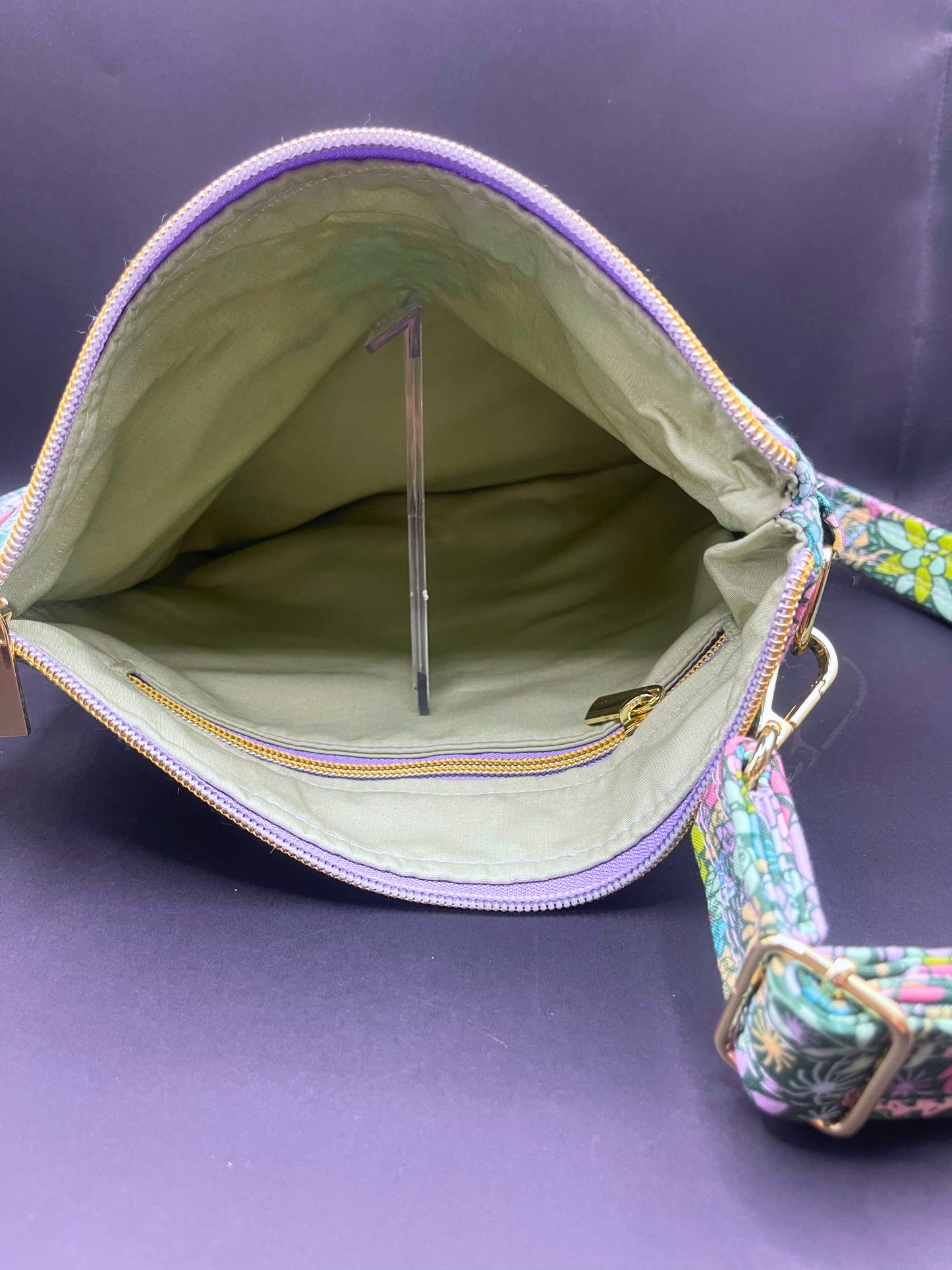 Alyssa Crossbody- Succulent Garden