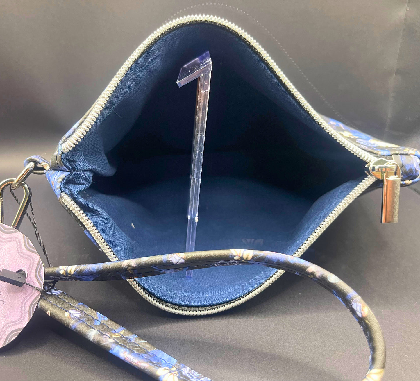 Artemis Wristlet- Time for the Birds