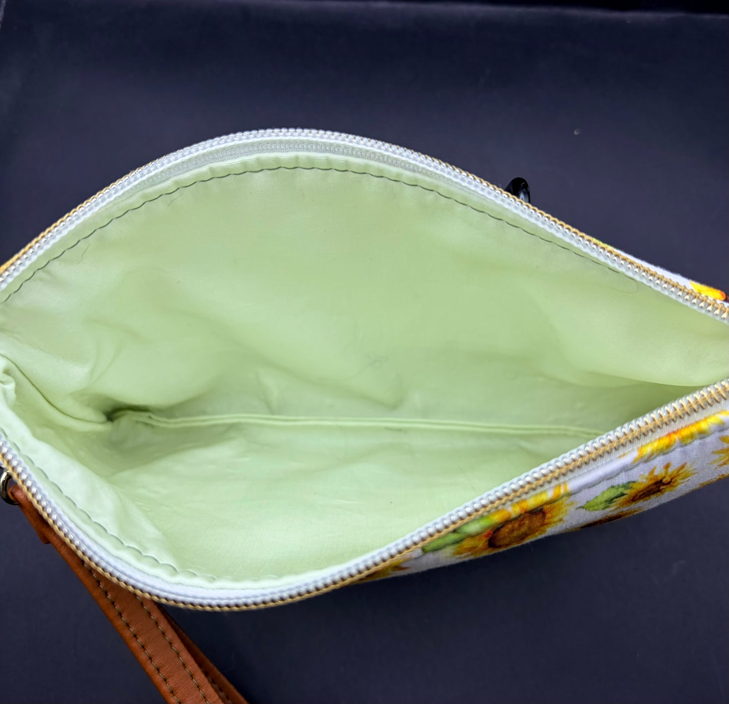 Artemis Wristlet- Sunshine Lollipops