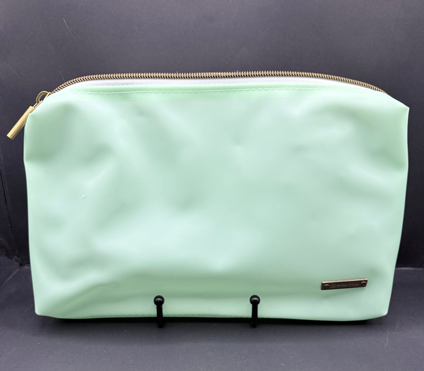 Jelly Pouch- Mint Lg.