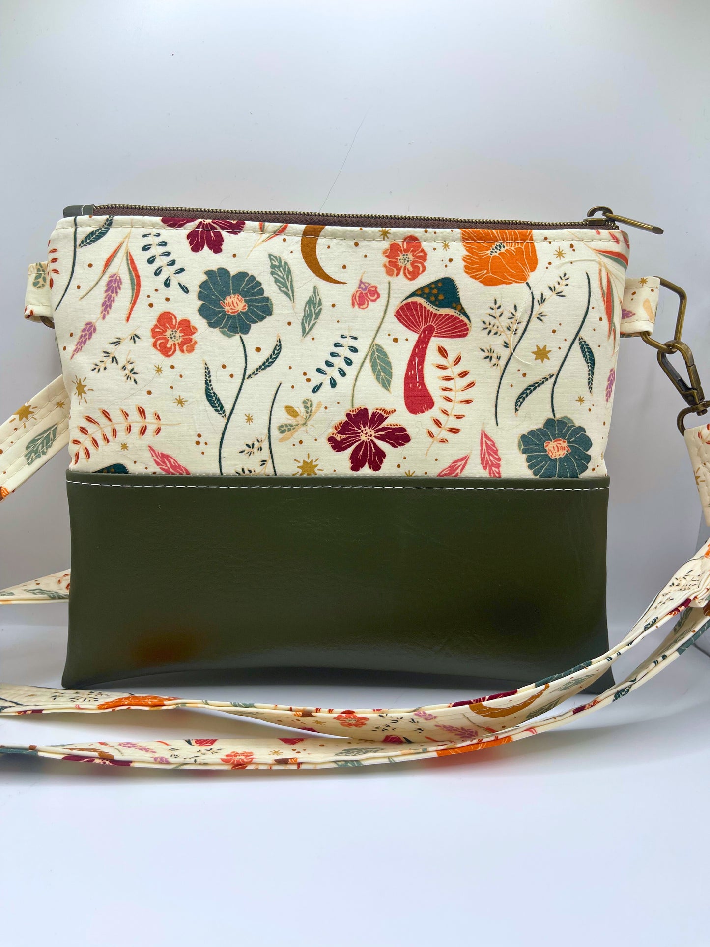Alyssa Crossbody- Into The Woods