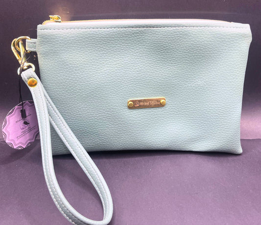 Artemis Wristlet- Robin's Egg