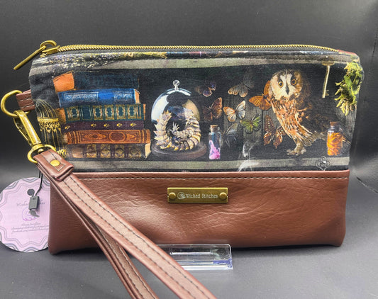 Artemis Wristlet- Witch Way to the Apothecary?